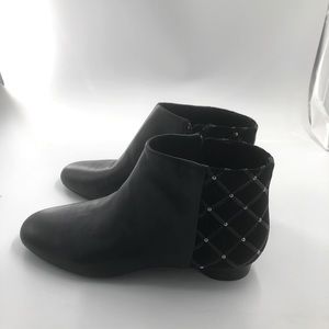 Women’s Shoes